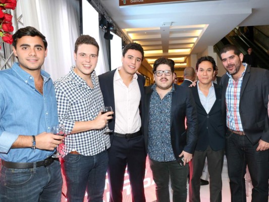 Alberto Sikaffy, Jeremy y Daniel Goldstein, Jurek Jablonicky, Fernando Medina y Richie Abedrabbo