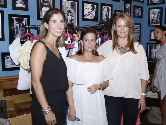 Tarde de moda y solidaridad en La Musa Gastropub