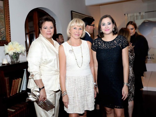 Recepción en Casa del embajador de Francia en honor a 'Gabrielle'
