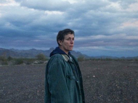 Nomadland es una de las favoritas que podría llevarse la tan ansiada estatuilla a Mejor Película. Ha sido ganadora en los Golden Globes, Premios Bafta, entre otros.