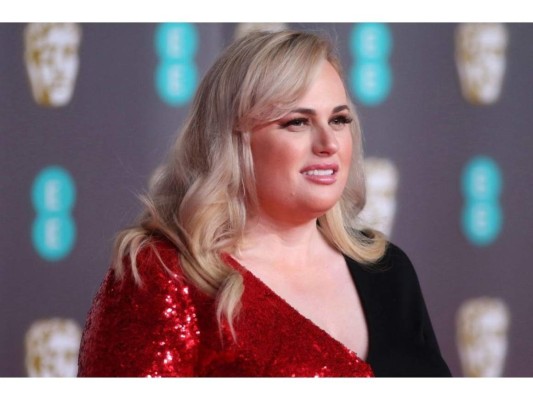 Rebel Wilson: En 2015 le ofrecieron presentar los premios MTV junto a Kendall y Kylie Jenner, sin embargo, lo rechazó pues aseguró que eran muy superficiales y que sus carreras no están basadas en ningún talento. Además, confesó sentirse molesta por tener que trabajar tanto para llegar ahí mientras que Kim solo necesito grabar un video porno para alcanzar la fama.