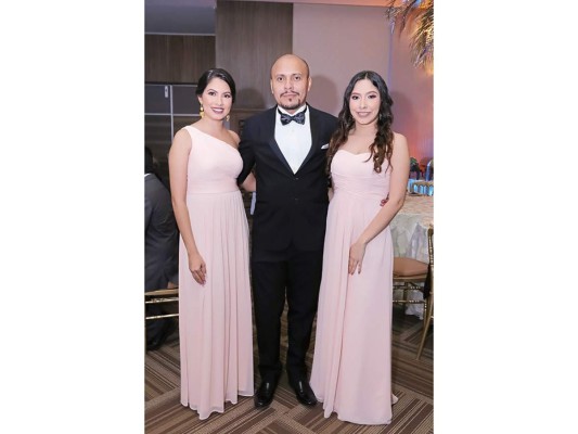 Alfredo Tovar y Sandra Matute se casan  