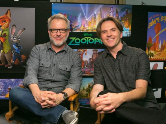 Dirección.<br/> Los encargados de darle vida el musical animado son Jared Bush y Byron Howard, los cuales ya habían trabajado juntos en la dirección de Zootopia.