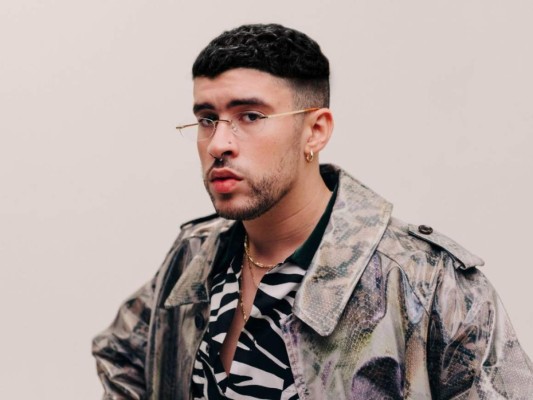 Su canción 'Krippy Kush' junto a Farruko levantó su fama en 2017 al igual que “Ahora me llama”, una colaboración con la colombiana Karol G, que generó más de 700 millones de visualizaciones en YouTube.