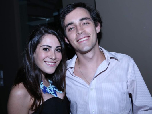 Apertura Up Lounge y Club