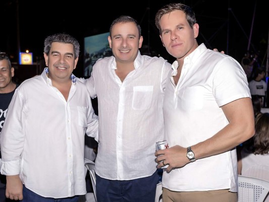 Emil Hawit, Juan Carlos Sikaffy y Michael Dickman.