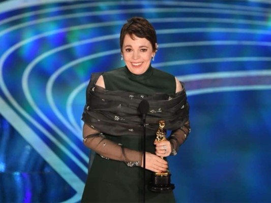 Inesperadamente el premio Oscar a Mejor Actriz se lo llevó Olivia Colman por su papel en la película The Favourite, cuando todos creían que se lo ganaría Glenn Close.