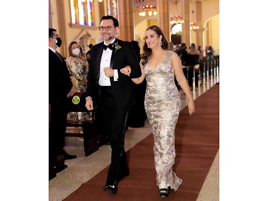 La boda de Mónica Guillen y Gabriel Balladares