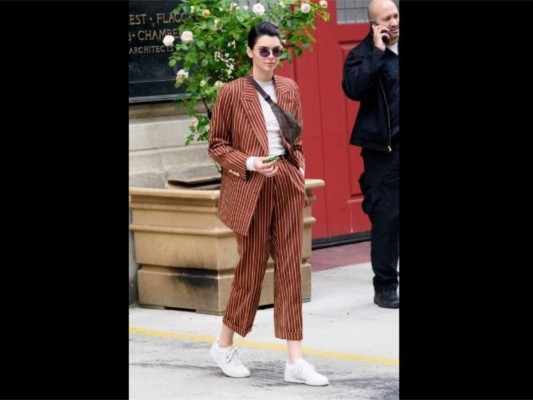 Los complicados pantalones que usa Kendall Jenner