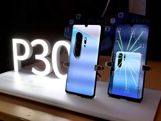 El cóctel del lanzamiento del Huawei P30  