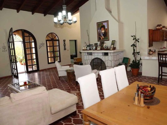 Coctel de apertura de EcoHotel Shangri-la