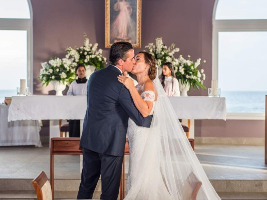 La boda de Roberta Soriano y Jerome Pierre  