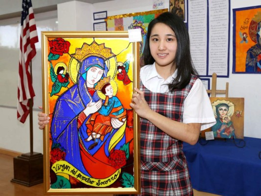 Exposición de Arte Virgen del Perpetuo Socorro en Macris School