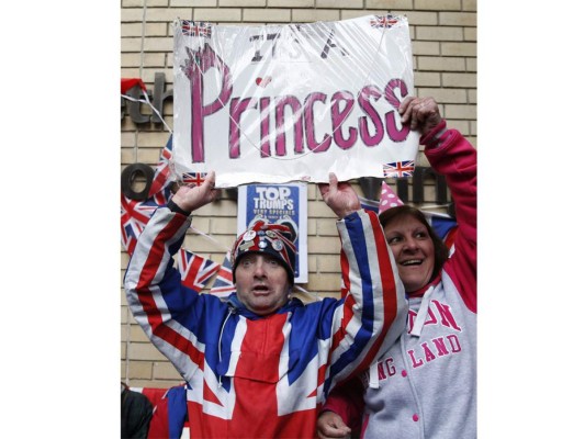 Así vive Londres la llegada de la príncesa de Cambridge