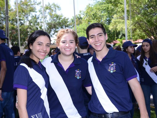 Senior entrance de la Escuela Internacional Sampedrana