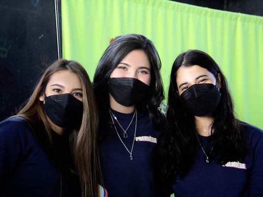 María José Santos, Andrea Magaña y Alejandra Barahona