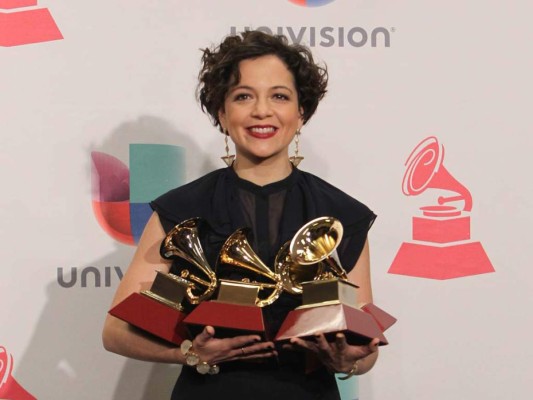 Natalia Lafourcade gana el Grammy Latino a Canción del Año