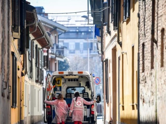 Italia: el número de curados supera a los contagiados
