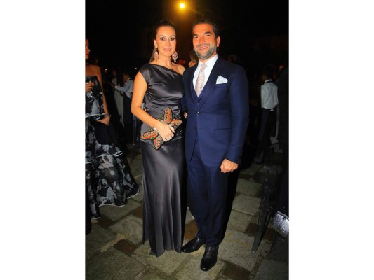 Elegante fiesta nupcial para Sofia Barletta y Jorge Vitanza