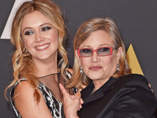 Billie Lourd hija de Carrie Fisher de vacaciones