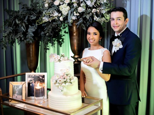 La boda de Alejandra Velásquez y Alejandro Hernández