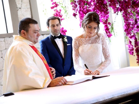 La boda religiosa de Daniela Misas y Oscar Kafati