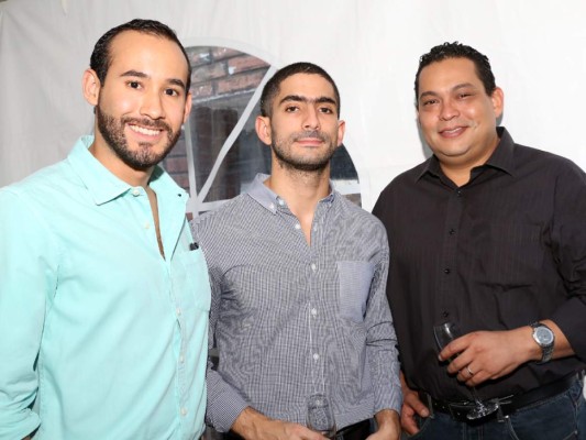 Roots Juicery en Tegucigalpa