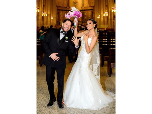 La boda de Henry Mauricio Soliman y Victoria Alejandra Valladares