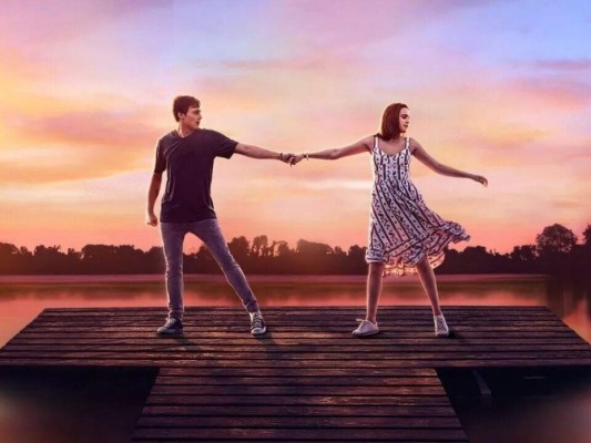 El campamento de mi vida: El musical romántico que narra la historia de Will Hawkins, un adolescente con problemas; tiene un enfrentamiento con la ley que le obliga a decidir si ir a un centro de menores, o asistir a un campamento de verano cristiano. Estrena 26 de marzo.