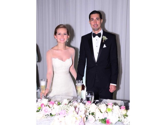 La boda de Ashley Rodgers y Cameron McNab