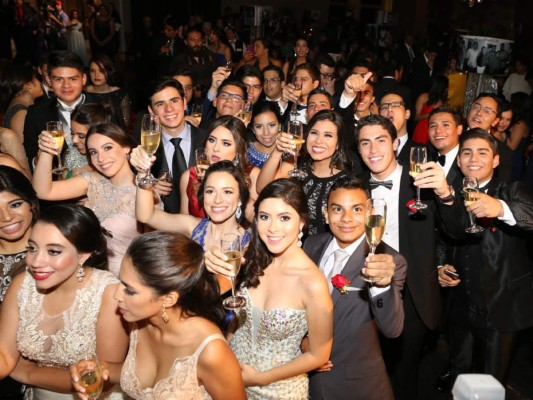 La fiesta Prom de Macris School 2017