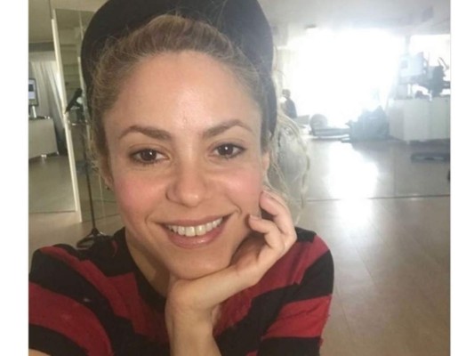 Así luce Shakira sin una gota de maquillaje