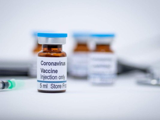 ¿Cómo funcionan los ensayos de las vacunas contra el covid-19?