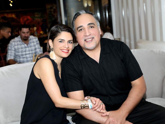 Moises y Giovanna Ulloa