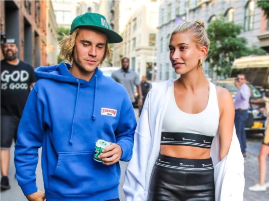 Justin Bieber y Hailey Baldwin posponen su boda religiosa por tercera vez  