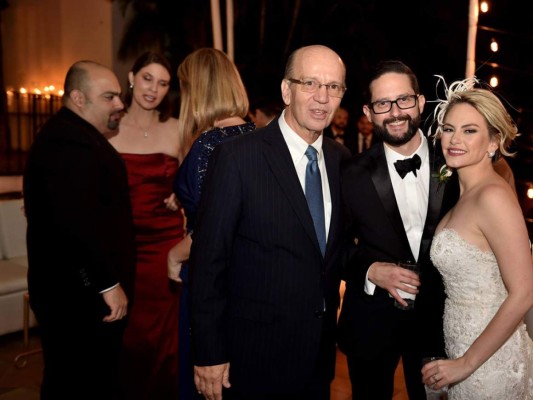 La recepción de la boda de Ana Lucía Mass y Alan García