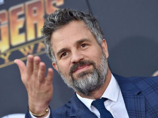 Mark Ruffalo: 'Este intento de golpe de Estado es a beneficio de Trump y sus aliados. Es culpa de Trump y su administración. Esos cobardes deben afrontar su responsabilidad. Imaginen si fuera nuestro lado. Habría ríos de nuestra sangre en las calles y ninguno de nosotros habría estado armado. Esto lo permitieron'.