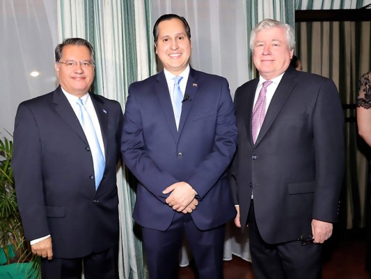 Bienvenida al embajador de Venezuela