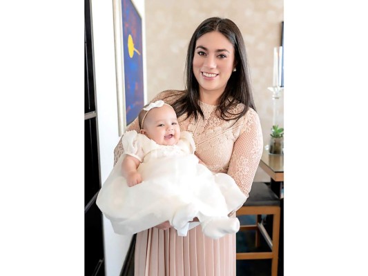 Melissa Pineda y Aitana Valentina
