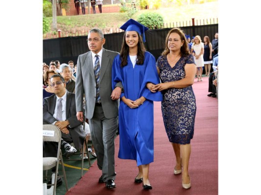 Graduación seniors 2016 del Centro Escolar Antares