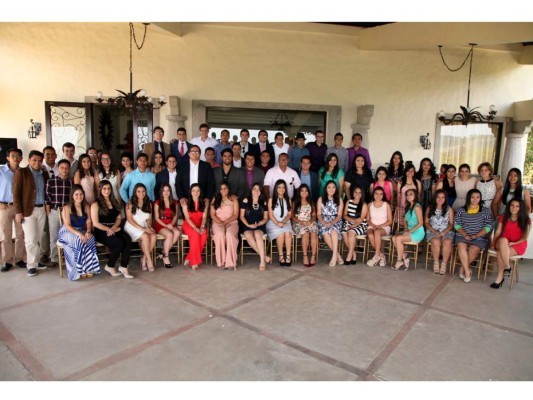 Macris School Senior Lunch  