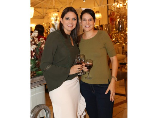 Coctel navideño en Induma