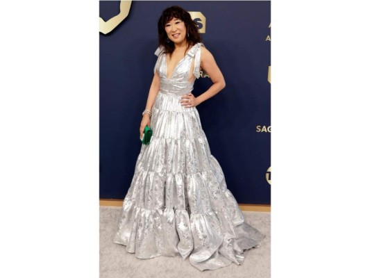 Sandra Oh en Carolina Herrera