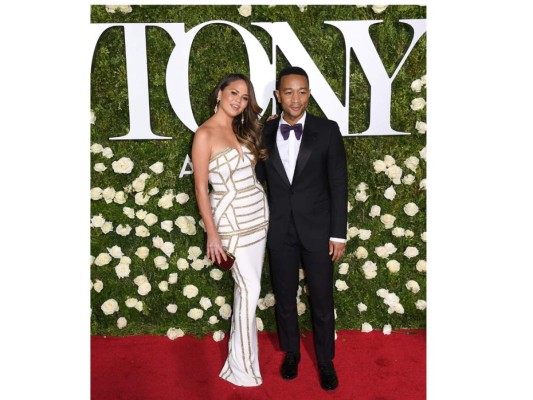 John Legend y su esposa Chrissy Teigen