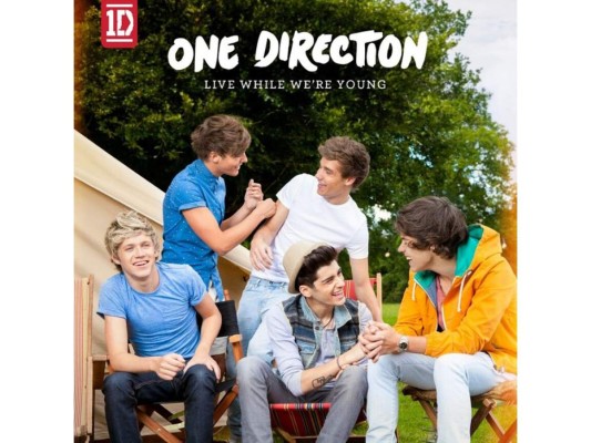 ¡Live While We’re Young se filtra! El primer sencillo del segundo álbum de la banda se filtra en internet en septiembre de 2012. Por eso, la banda tuvo que adelantar el lanzamiento del vídeo musical. Aun así, la canción fue muy bien recibida por el público. Igualmente, se anunció que el nuevo disco se llamaría Take Me Home.<br/>