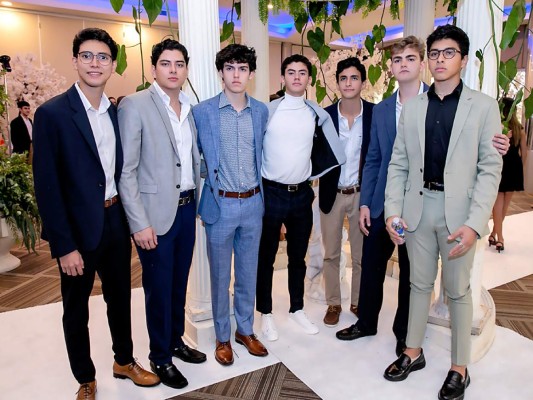 Senior Brunch de la Escuela Internacional Sampedrana 2022