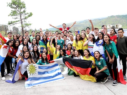 Senior entrance, La Estancia School