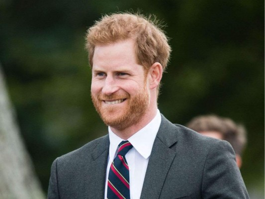 El Príncipe Harry vuelve a su antiguo hogar pero sin Meghan Markle y su hijo