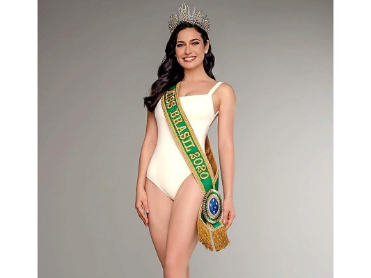 Julia Gama, Miss Brasil. Actriz, emprendedora y oradora motivacional apasionada por la vida y las diversas culturas. Julia estudió ingeniería química y tiene una licenciatura en artes dramáticas. Julia inició su andadura como embajadora internacional de la lepra hace seis años y es activista en India, China, Europa y Brasil y ha recibido varias distinciones de organismos internacionales.