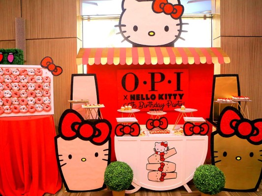 OPI lanza nueva colección para festejar el cumpleaños 45 de Hello Kitty